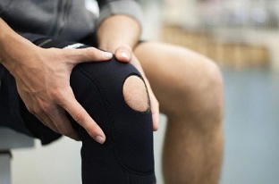 causes of knee joint arthrosis